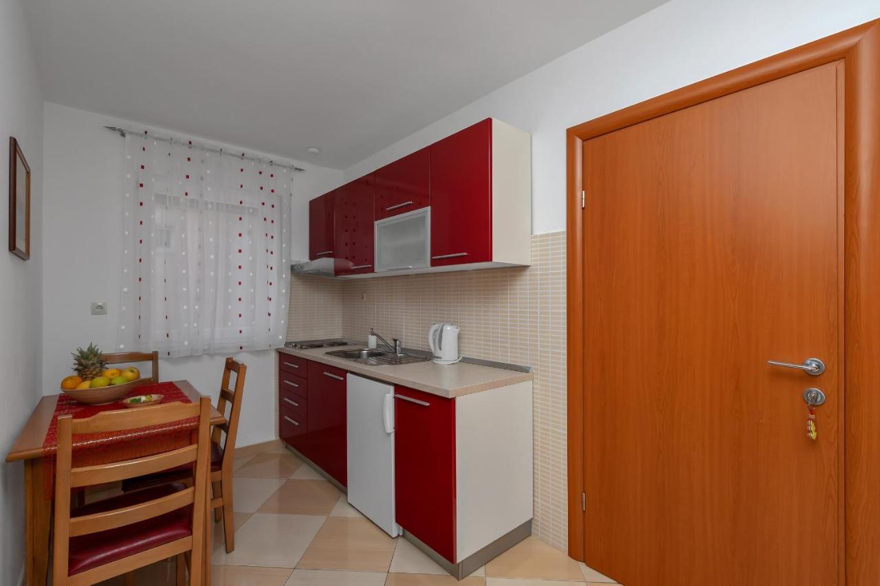 Villa Juric 2 Baška Voda Zewnętrze zdjęcie